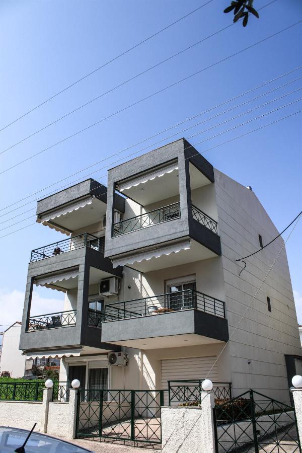 Toli Apartments Kallithea  Экстерьер фото