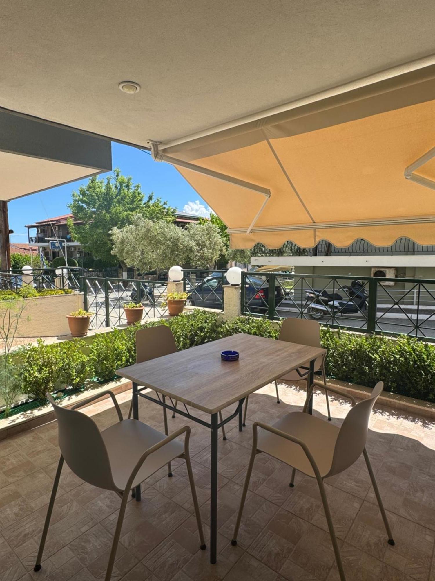Toli Apartments Kallithea  Экстерьер фото
