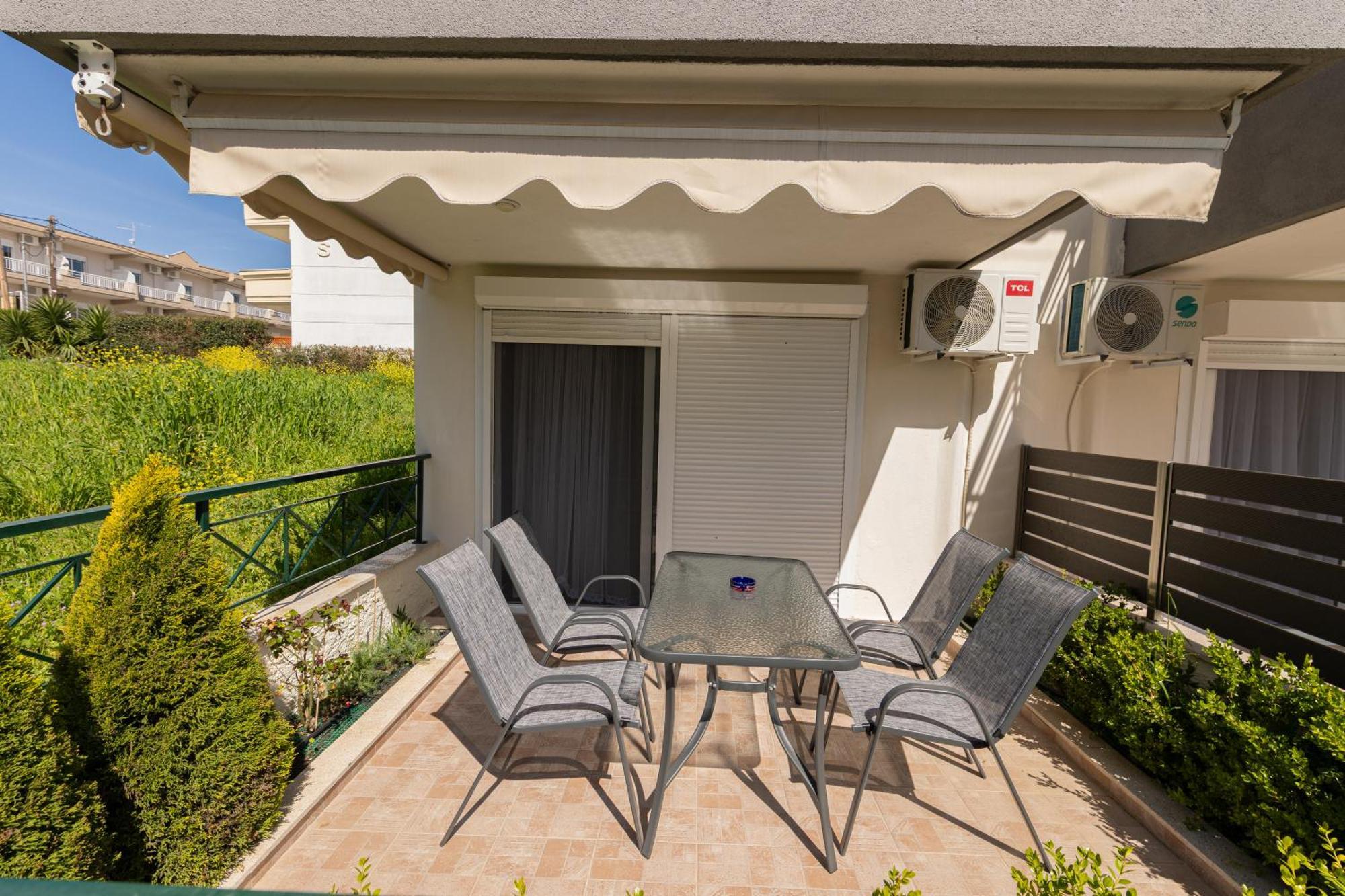 Toli Apartments Kallithea  Экстерьер фото